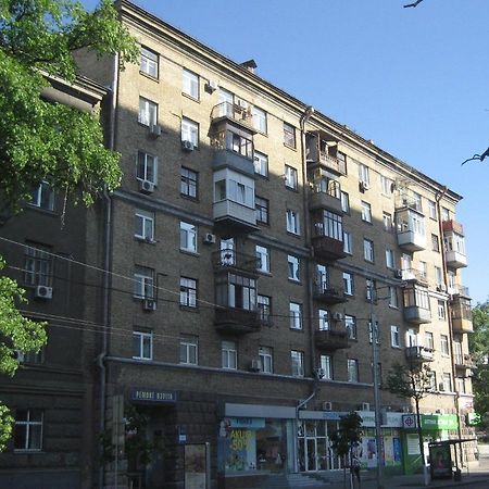 Status Apartments Kiev Buitenkant foto